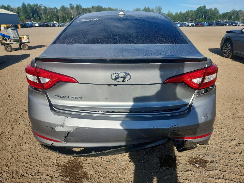 64788926 :رقم المزاد ، 5NPE24AF7FH005895 vin ، 2015 Hyundai Sonata مزاد بيع