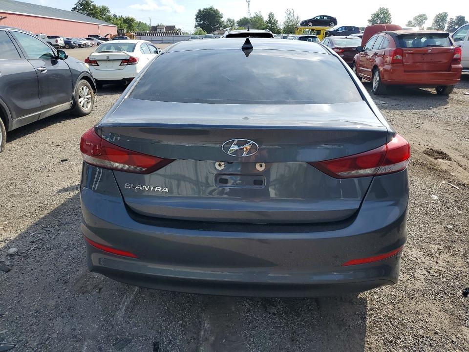 2018 Hyundai Elantra მანქანა იყიდება აუქციონზე, vin: KMHD84LF8JU581075, აუქციონის ნომერი: 64557436
