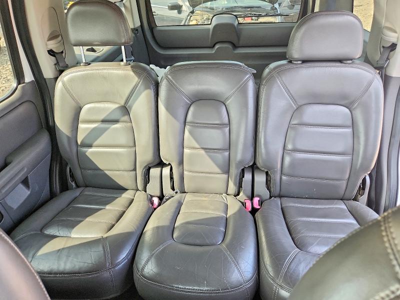 Auction sale of the 2002 Ford Explorer, vin: 1FMDU73E02UC27184, lot number: 62198026