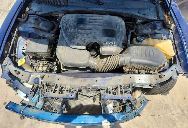 Продаж на аукціоні авто 2015 Dodge Charger, vin: 2C3CDXHG8FH738410, номер лоту: 64193546