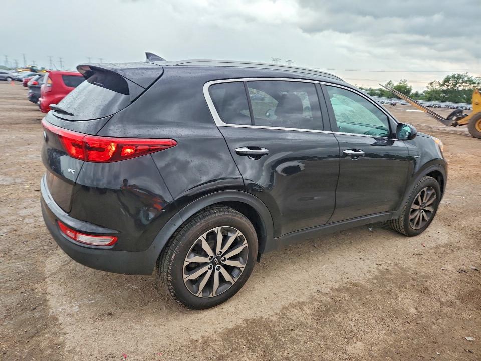 Продажа на аукционе авто 2017 Kia Sportage, vin: KNDPNCACXH7069727, номер лота: 64793026