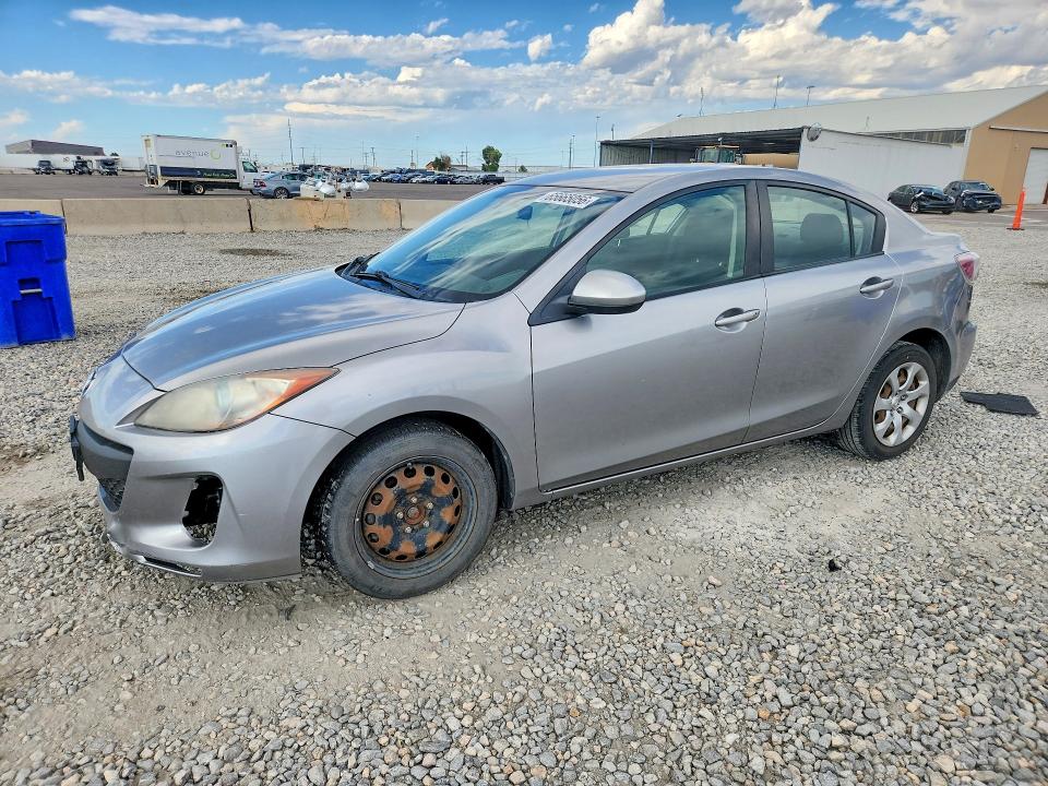 2013 Mazda 3 მანქანა იყიდება აუქციონზე, vin: JM1BL1U7XD1813066, აუქციონის ნომერი: 65665056