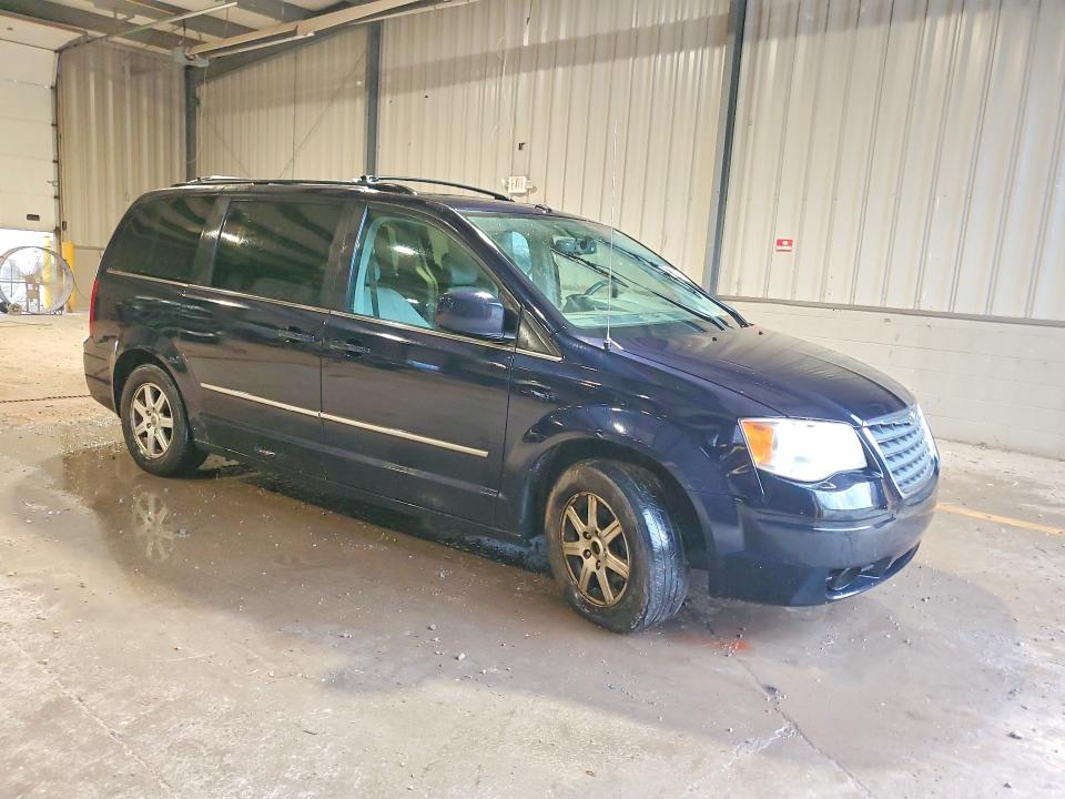 Aukcja sprzedaży 2010 Chrysler Town & Country, vin: 2A4RR8D14AR374434, numer aukcji: 64463256