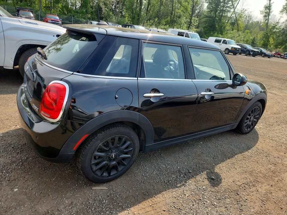 Продаж на аукціоні авто 2019 Mini Cooper, vin: WMWXU1C5XK2F81871, номер лоту: 64535656