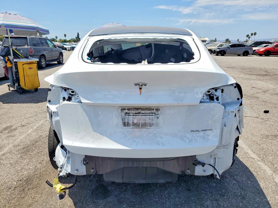 Продажа на аукционе авто 2023 Tesla Model Y, vin: 7SAYGDEE2PF632653, номер лота: 64661916