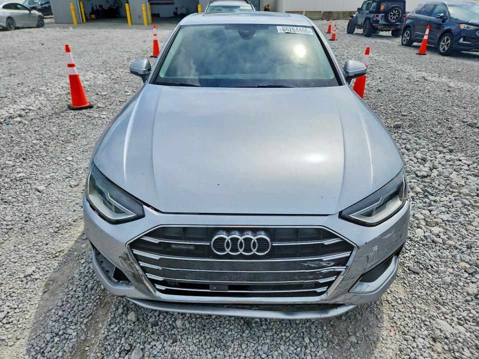 66284466 :رقم المزاد ، WAUABAF45MA042594 vin ، 2021 Audi A4 مزاد بيع