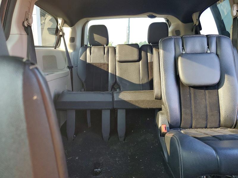 64474846 :رقم المزاد ، 2C4RDGCG7HR760814 vin ، 2017 Dodge Grand Caravan مزاد بيع