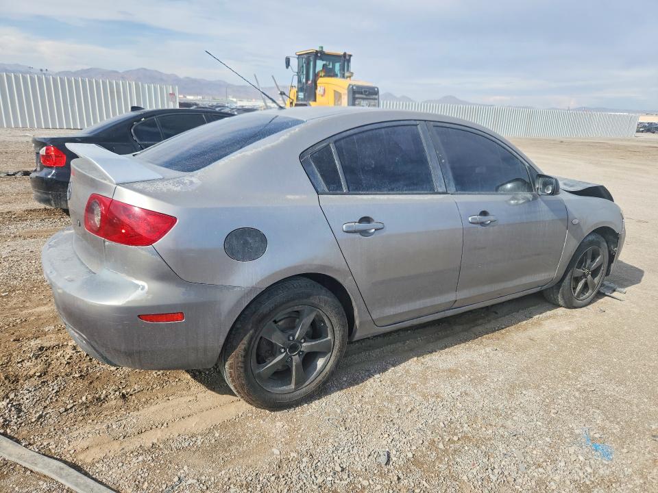 57261126 :رقم المزاد ، JM1BK32G661480773 vin ، 2006 Mazda 3 مزاد بيع