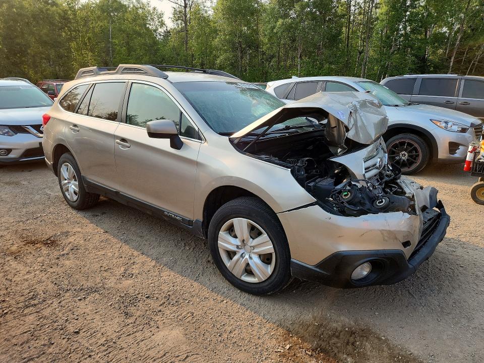 63154576 :رقم المزاد ، 4S4BSCAC2F3315852 vin ، 2015 Subaru Outback مزاد بيع