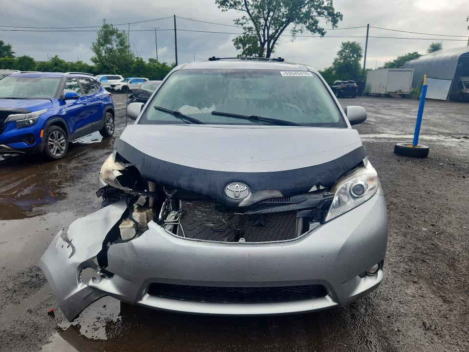 Продаж на аукціоні авто 2013 Toyota Sienna, vin: 5TDKK3DC4DS370900, номер лоту: 63545416