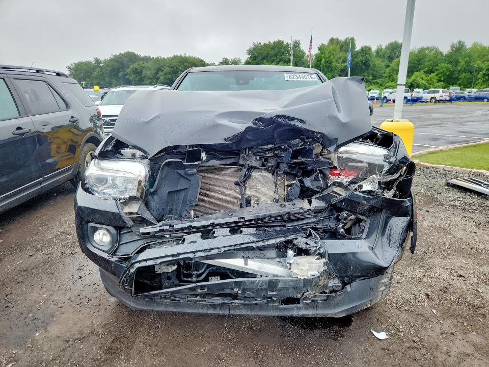 Продажа на аукционе авто 2022 Toyota Tacoma, vin: 3TYDZ5BN9NT012699, номер лота: 62344076