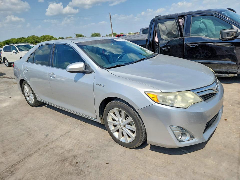 64124016 :رقم المزاد ، 4T1BD1FK0CU061367 vin ، 2012 Toyota Camry Hybrid مزاد بيع