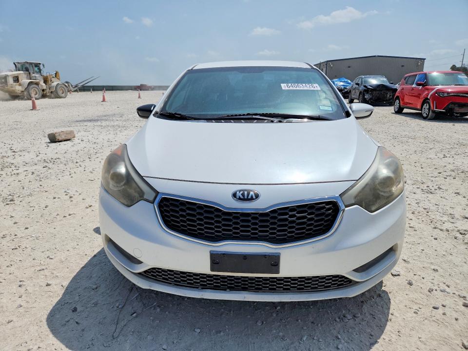 64063426 :رقم المزاد ، KNAFX4A6XF5415724 vin ، 2015 Kia Forte مزاد بيع