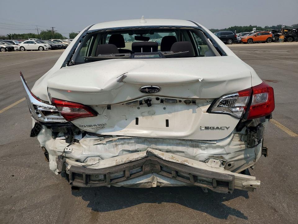 2018 Subaru Legacy მანქანა იყიდება აუქციონზე, vin: 4S3BNAF61J3022410, აუქციონის ნომერი: 63612746