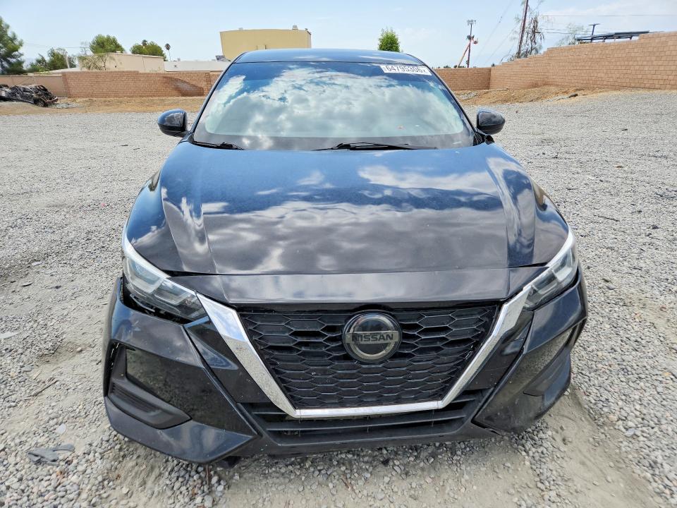 64795306 :رقم المزاد ، 3N1AB8CV0MY210200 vin ، 2021 Nissan Sentra مزاد بيع