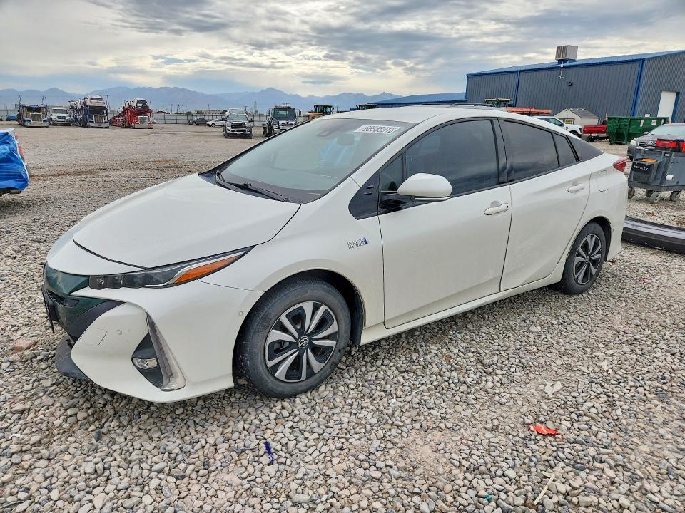 66555016 :رقم المزاد ، JTDKARFP7J3090746 vin ، 2018 Toyota Prius Prime مزاد بيع