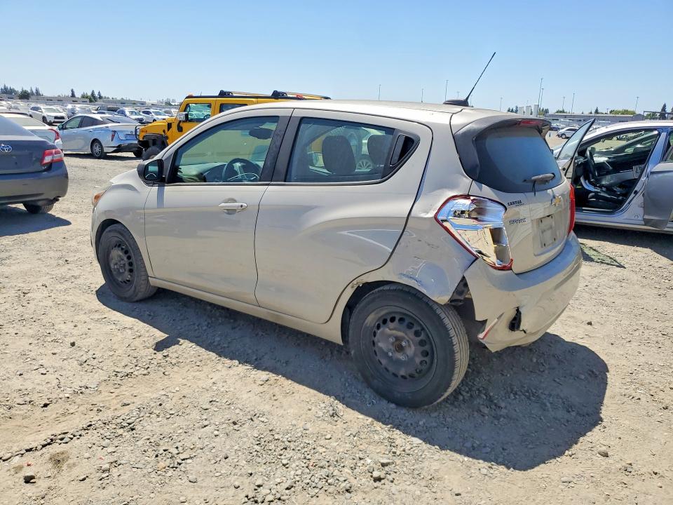 64131586 :رقم المزاد ، KL8CB6SAXHC732252 vin ، 2017 Chevrolet Spark مزاد بيع
