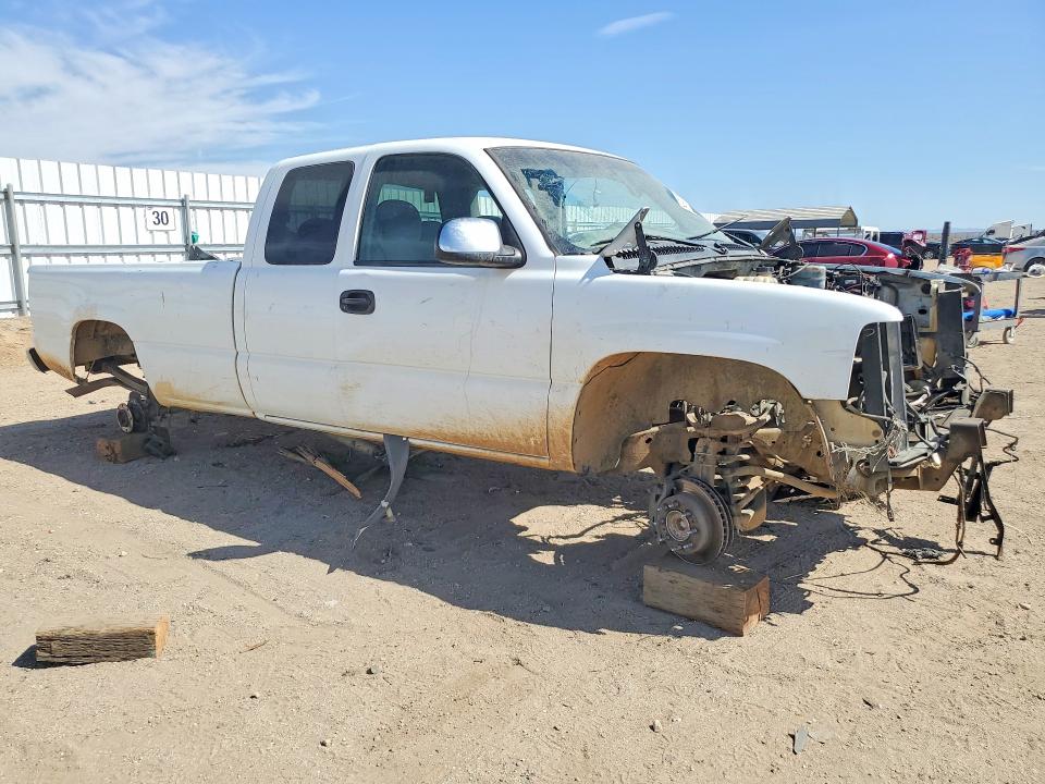 Продажа на аукционе авто 2000 Chevrolet Silverado, vin: 1GCGC29U3YE320564, номер лота: 64918366