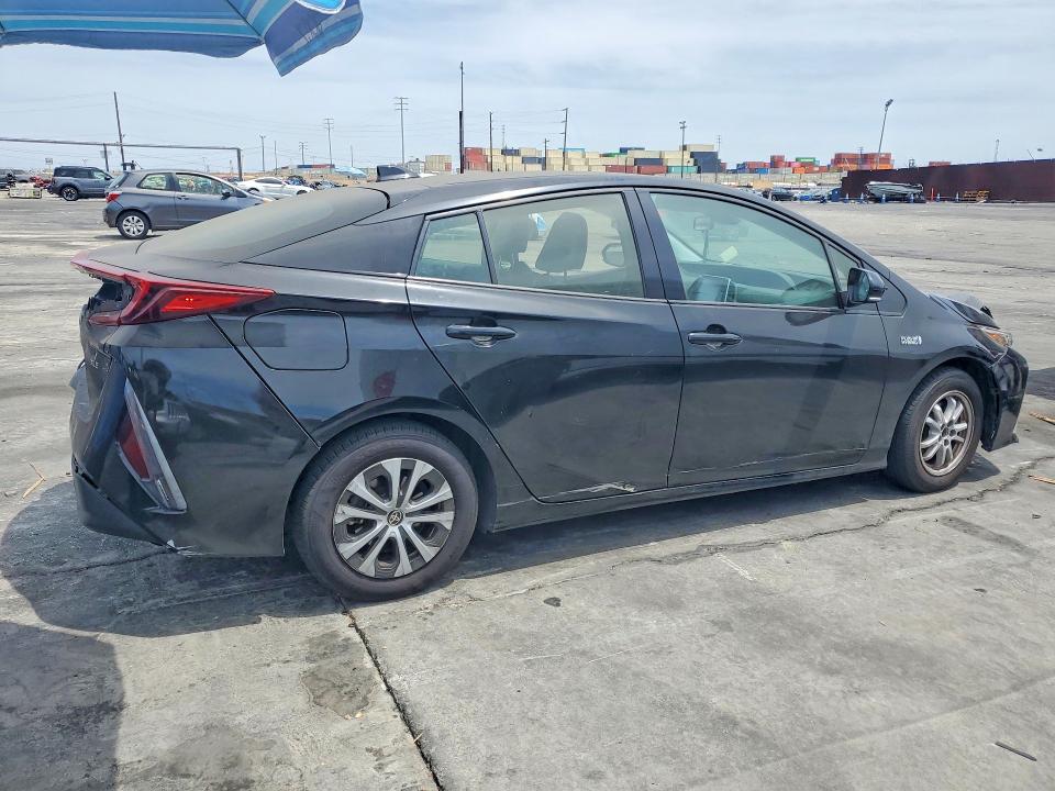 Продажа на аукционе авто 2020 Toyota Prius Prime, vin: JTDKARFP9L3129419, номер лота: 64942356