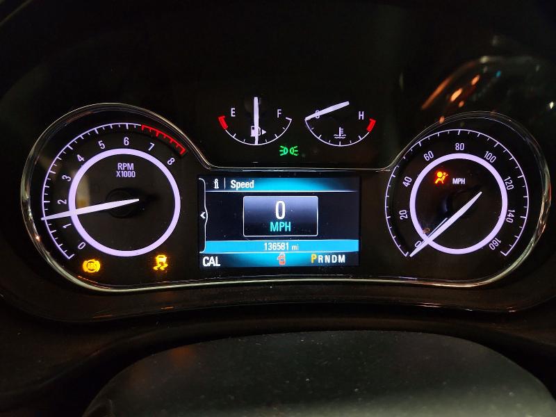 64958736 :رقم المزاد ، 2G4GN5EX8F9232133 vin ، 2015 Buick Regal مزاد بيع