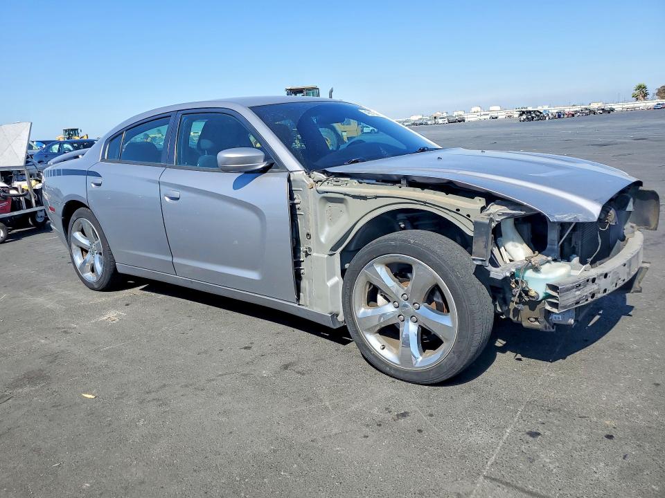 2014 Dodge Charger მანქანა იყიდება აუქციონზე, vin: 2C3CDXBG8EH375131, აუქციონის ნომერი: 64997056