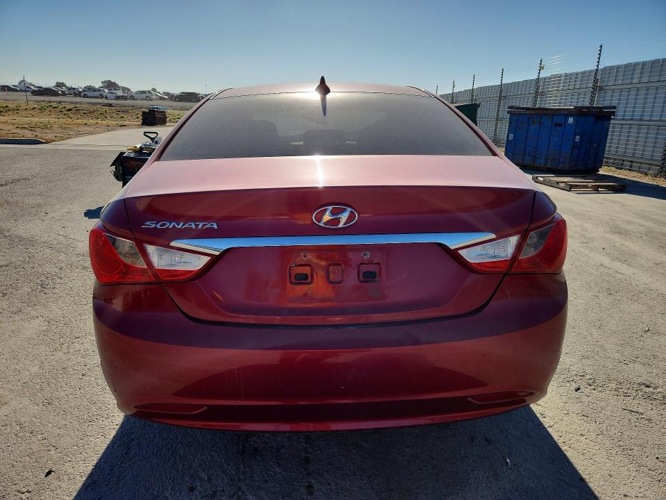 62725256 :رقم المزاد ، 5NPEB4AC8BH055544 vin ، 2011 Hyundai Sonata مزاد بيع