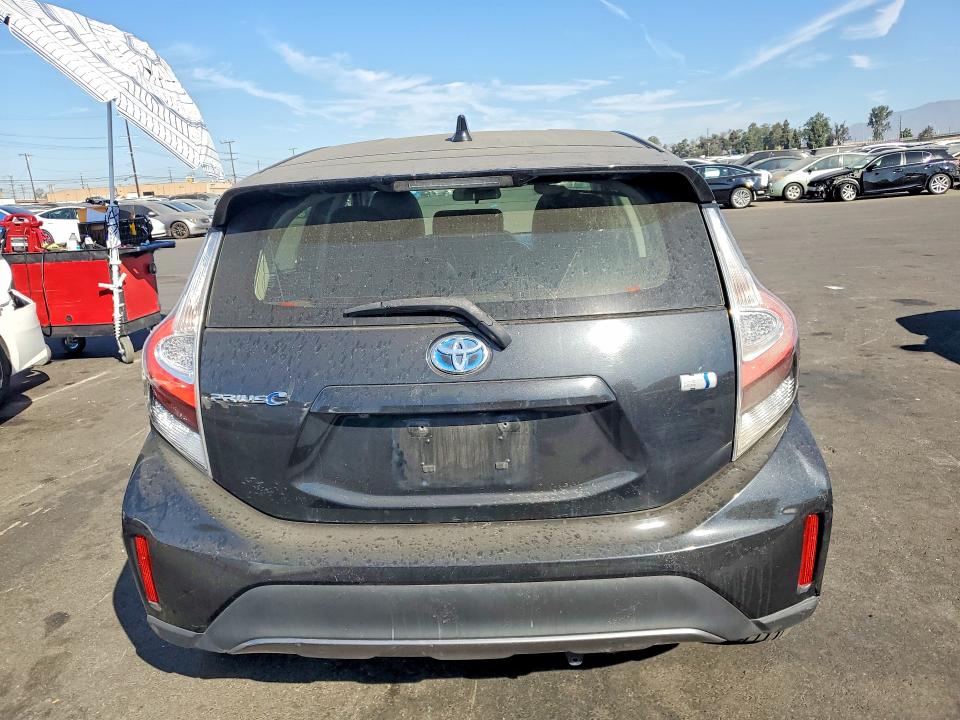 2018 Toyota Prius C მანქანა იყიდება აუქციონზე, vin: JTDKDTB39J1605409, აუქციონის ნომერი: 65529316