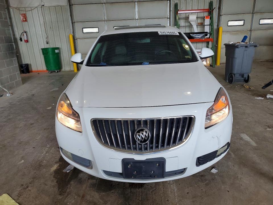 64576666 :رقم المزاد ، W04GS5EC5B1009356 vin ، 2011 Buick Regal مزاد بيع