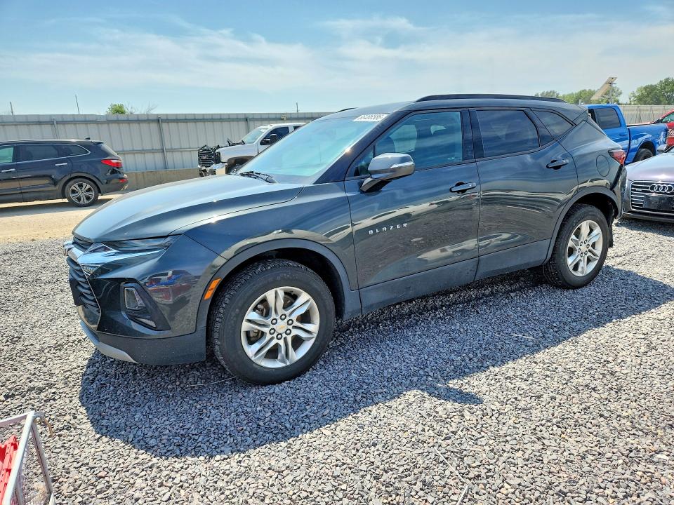 66486586 :رقم المزاد ، 3GNKBBRA1LS599196 vin ، 2020 Chevrolet Blazer مزاد بيع