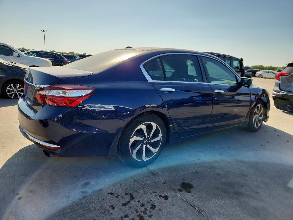 2017 Honda Accord მანქანა იყიდება აუქციონზე, vin: 1HGCR2F93HA256774, აუქციონის ნომერი: 66436606