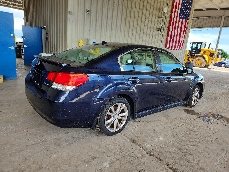 2014 Subaru Legacy მანქანა იყიდება აუქციონზე, vin: 4S3BMCC60E3026263, აუქციონის ნომერი: 67288226