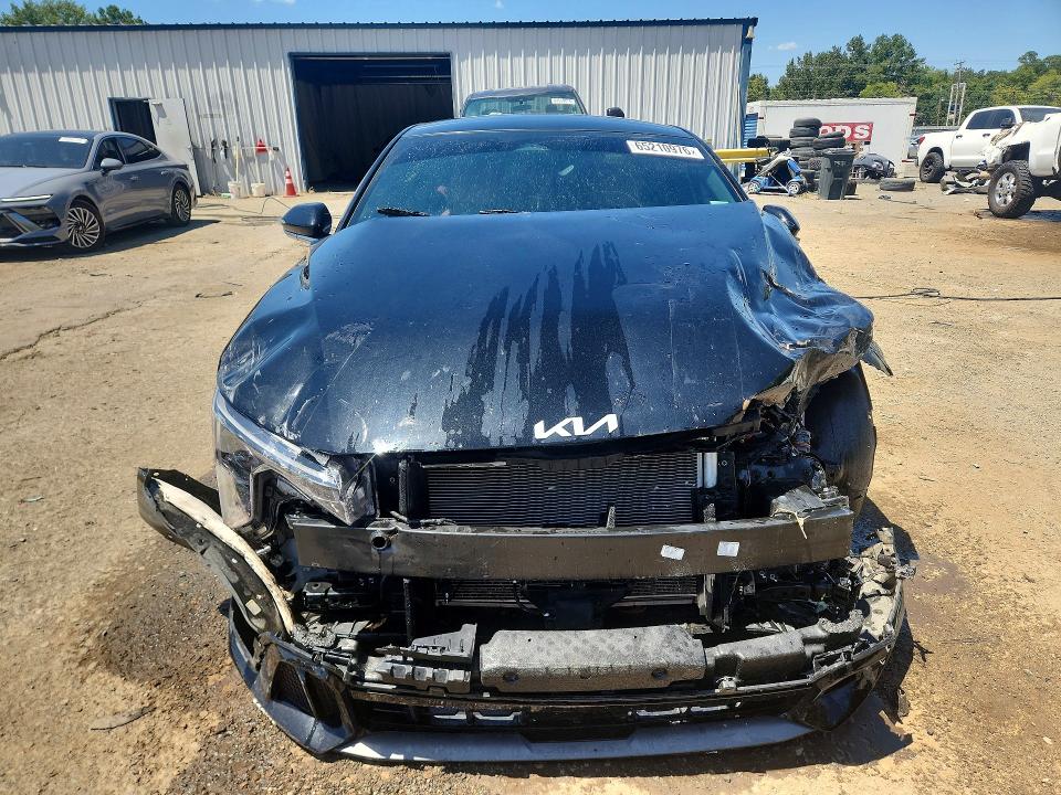 65210976 :رقم المزاد ، 3KPFW4DE8SE215187 vin ، 2025 Kia K4 مزاد بيع