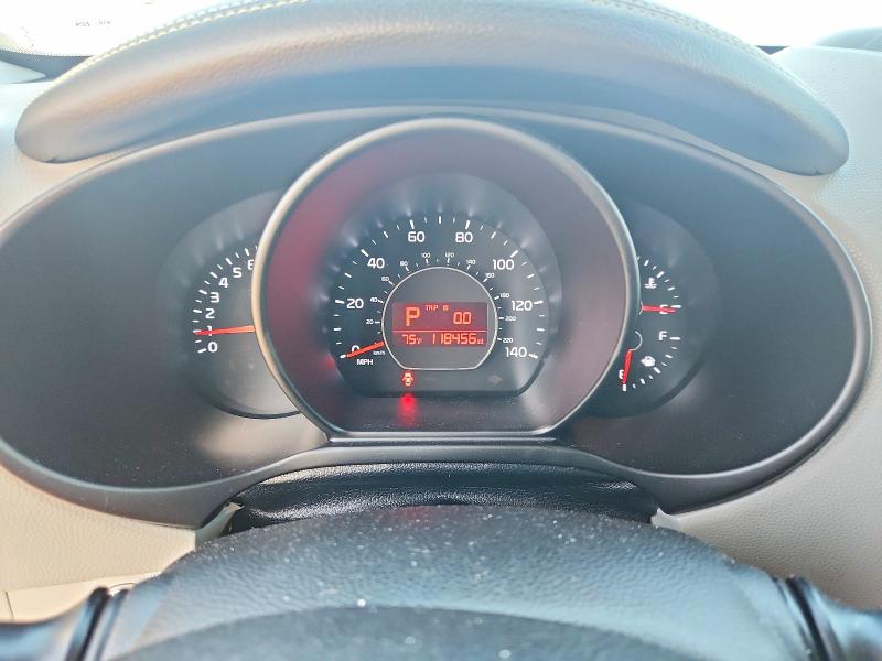 2016 Kia Soul მანქანა იყიდება აუქციონზე, vin: KNDJP3A56G7346728, აუქციონის ნომერი: 63607336