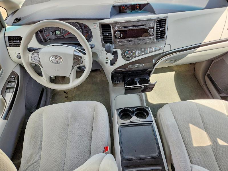 64542876 :رقم المزاد ، 5TDKK3DC1ES476948 vin ، 2014 Toyota Sienna مزاد بيع