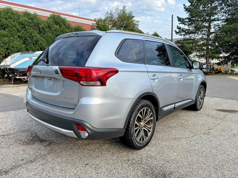 Продажа на аукционе авто 2016 Mitsubishi Outlander, vin: JA4AZ3A32GZ018262, номер лота: 65225996