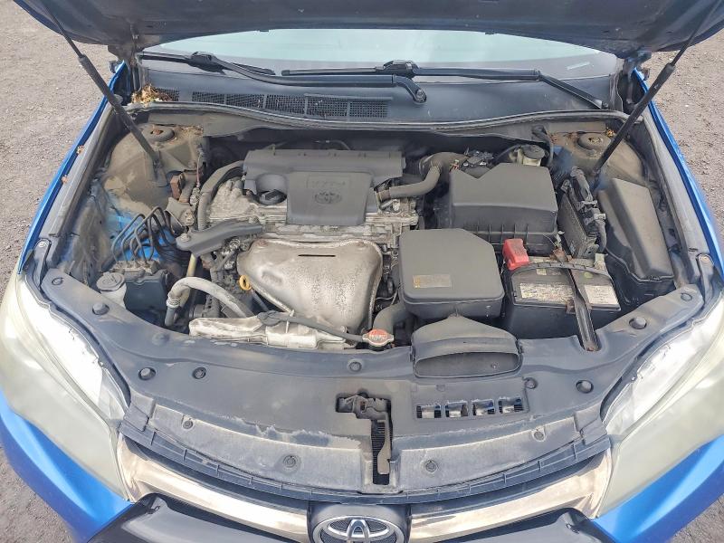 64893516 :رقم المزاد ، 4T1BF1FK1GU561117 vin ، 2016 Toyota Camry مزاد بيع