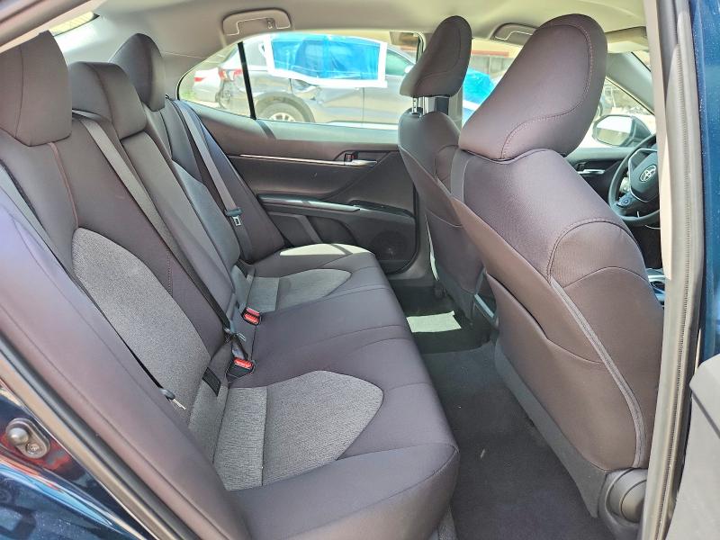 64371356 :رقم المزاد ، 4T1C11AK9LU987674 vin ، 2020 Toyota Camry مزاد بيع