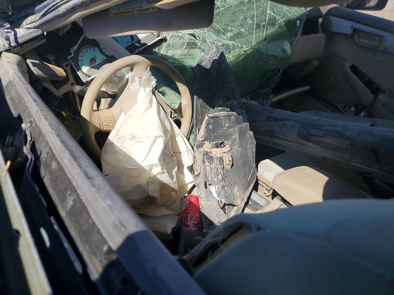 2005 Toyota Camry Solara მანქანა იყიდება აუქციონზე, vin: 4T1CE38P25U965052, აუქციონის ნომერი: 66389016