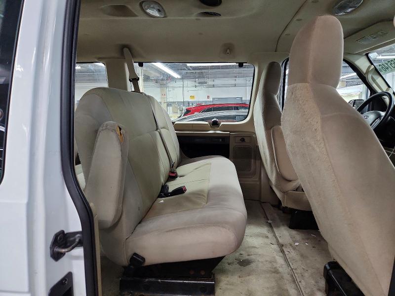 65865146 :رقم المزاد ، 1FBSS3BL4BDA69558 vin ، 2011 Ford Econoline مزاد بيع