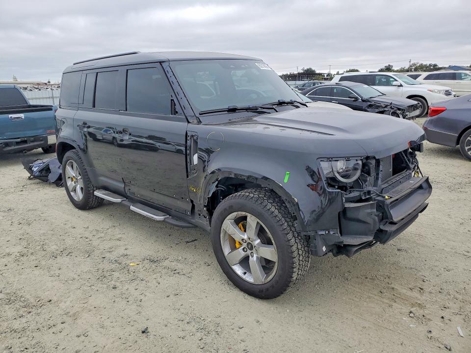 Продаж на аукціоні авто 2025 Land Rover Defender, vin: SALEJ7EX8S2361185, номер лоту: 65216696