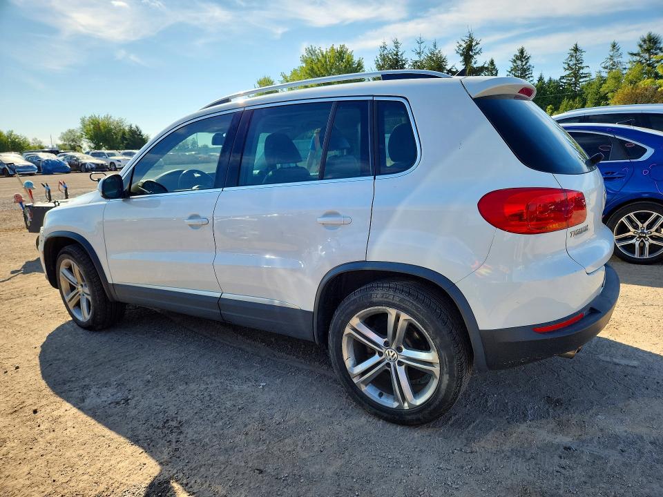 2017 Volkswagen Tiguan მანქანა იყიდება აუქციონზე, vin: WVGLV7AX5HK034174, აუქციონის ნომერი: 65512006
