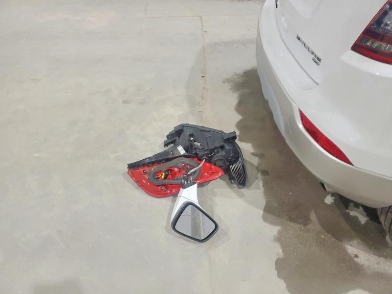 63292446 :رقم المزاد ، KL4CJ2SM0JB654910 vin ، 2018 Buick Encore مزاد بيع