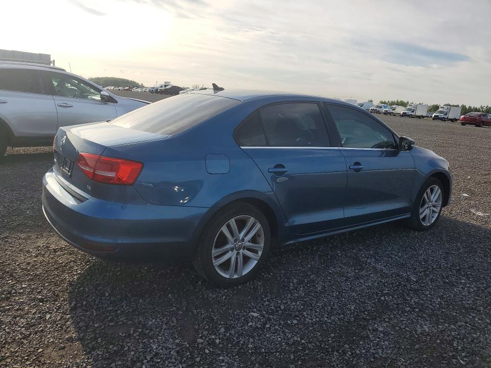 65449676 :رقم المزاد ، 3VWL07AJ8FM345454 vin ، 2015 Volkswagen Jetta مزاد بيع