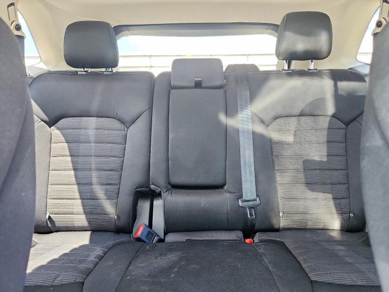 63826306 :رقم المزاد ، 2FMPK4J94HBB26378 vin ، 2017 Ford Edge مزاد بيع