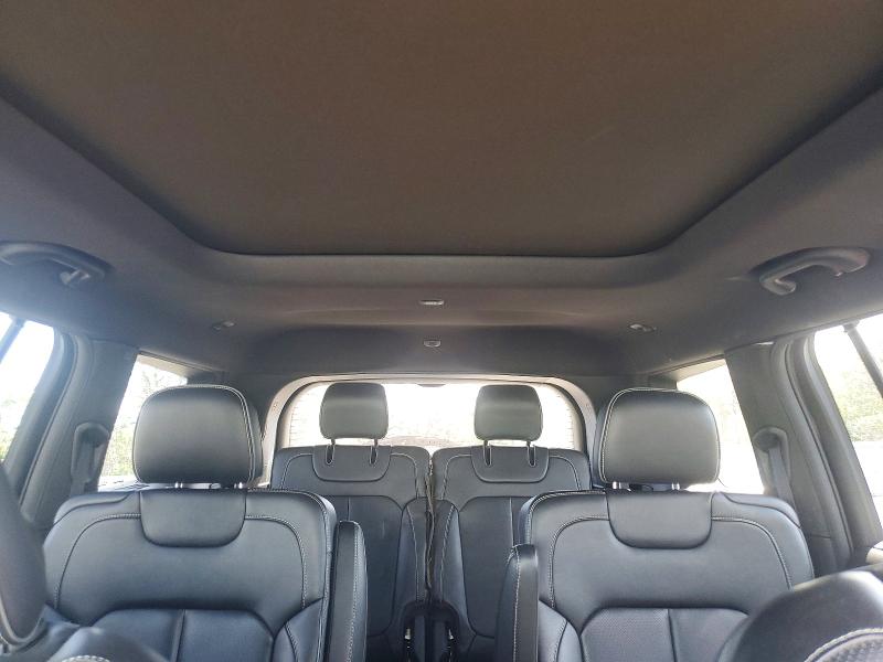 65824026 :رقم المزاد ، 1C4RJKDG8N8518986 vin ، 2022 Jeep Grand Cherokee مزاد بيع
