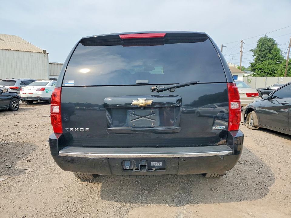 2011 Chevrolet Tahoe მანქანა იყიდება აუქციონზე, vin: 1GNSKCE02BR213583, აუქციონის ნომერი: 65033566
