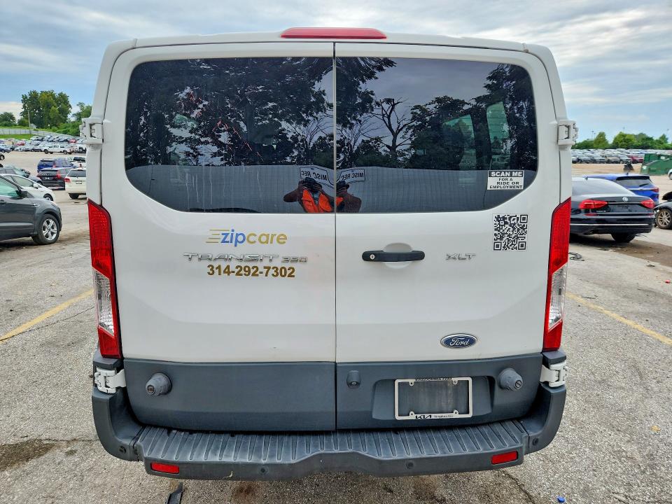 65208496 :رقم المزاد ، 1FBZX2YM0JKA21074 vin ، 2018 Ford Transit مزاد بيع
