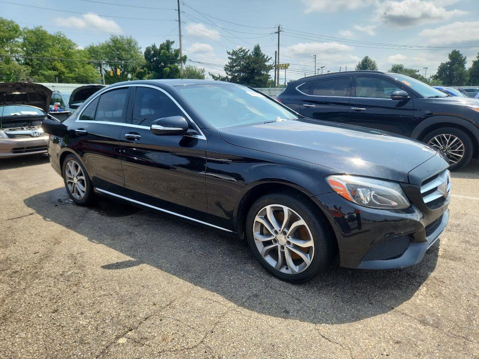 65164846 :رقم المزاد ، 55SWF4KB9FU093608 vin ، 2015 Mercedes-benz C مزاد بيع