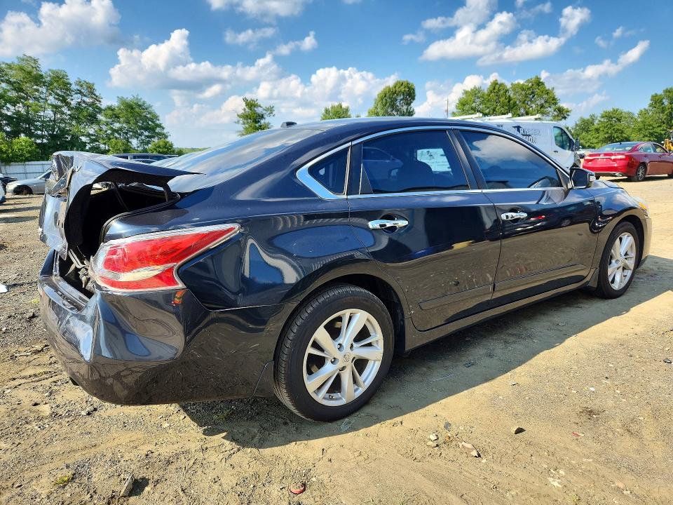 Продаж на аукціоні авто 2015 Nissan Altima, vin: 1N4AL3AP8FC593130, номер лоту: 64249256