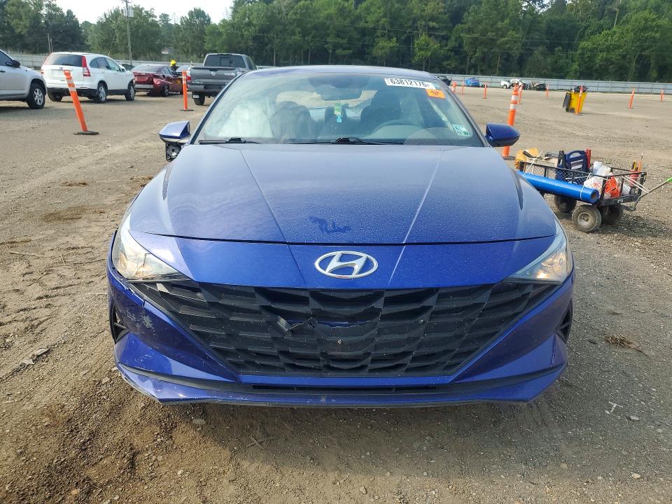 63812176 :رقم المزاد ، 5NPLM4AG8PH118430 vin ، 2023 Hyundai Elantra مزاد بيع